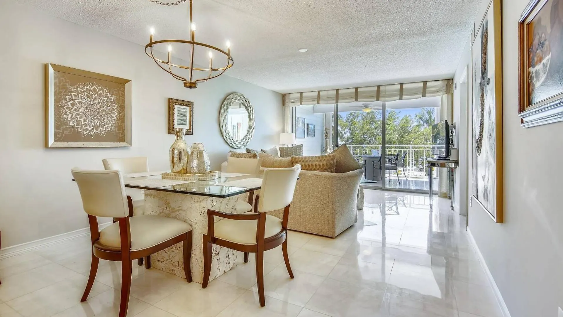 Dune Wind South: Beachside Extended Stay with Pool & Hot Tub Key West